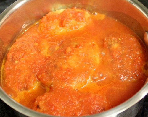 Bánh trôi phiên bản đặc biệt với nhân mè đen ngọt lịm