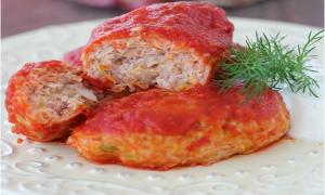 Bánh trôi phiên bản đặc biệt với nhân mè đen ngọt lịm