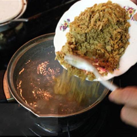 Cách làm bánh trôi tàu nhân đậu phộng rang