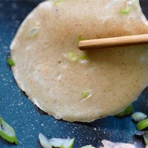 Cách làm bánh trứng chiên giòn