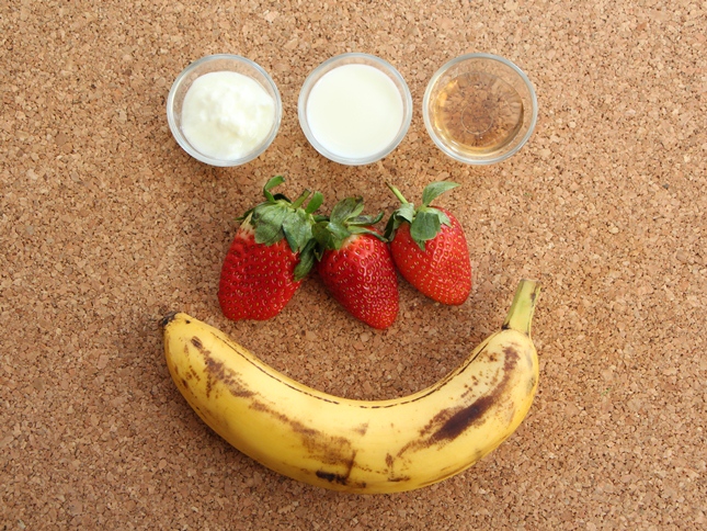 Bánh trứng cuộn xúc xích Đài Loan ăn là nghiền