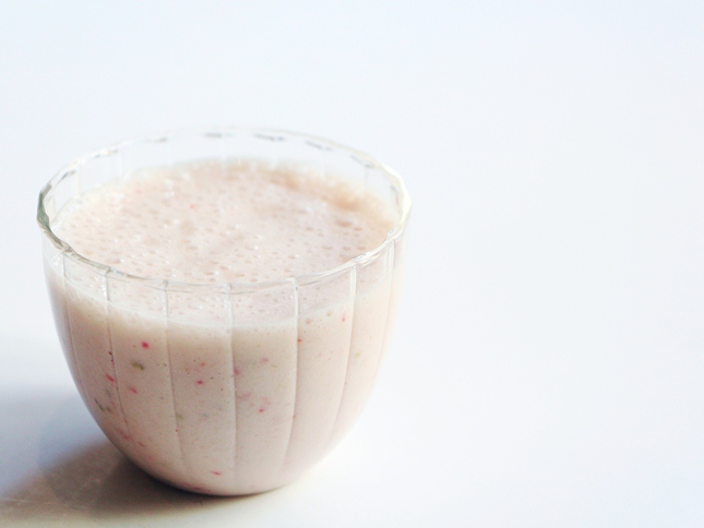 Bánh trứng cuộn xúc xích Đài Loan ăn là nghiền