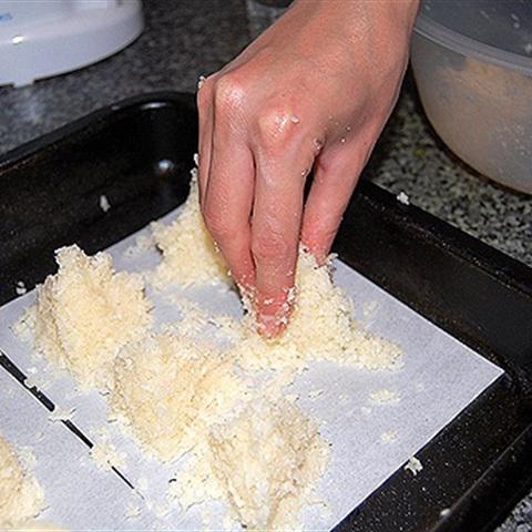 Cách làm bánh trứng dừa nướng