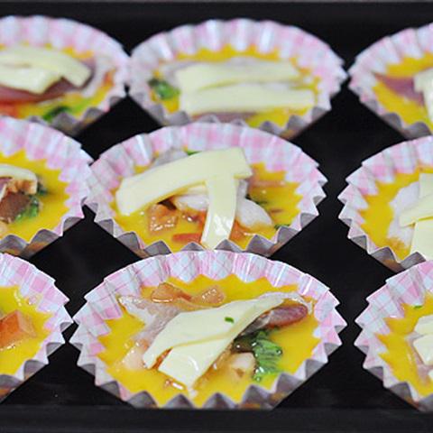 Cách làm bánh trứng thịt heo