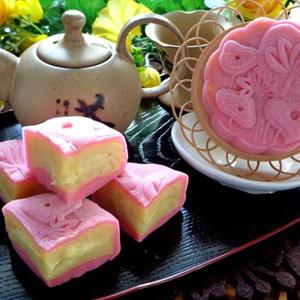 Cách làm bánh trung thu dẻo vị dâu nhân sầu riêng