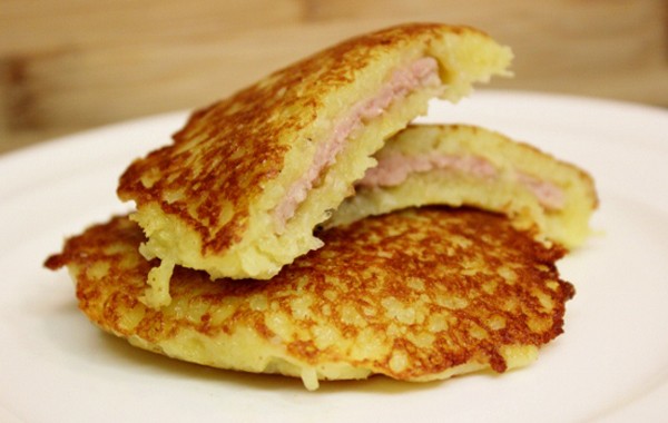 Bánh trung thu heo con đáng yêu