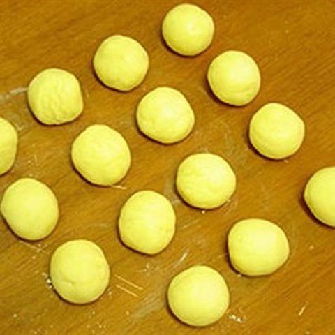 Cách làm bánh trung thu hình con gà