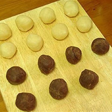 Cách làm bánh trung thu hình con gà