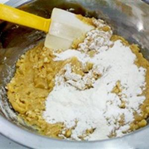 Cách làm bánh Trung thu hình thỏ con