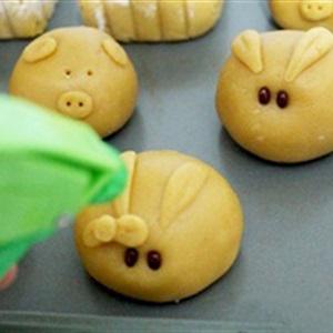 Cách làm bánh Trung thu hình thỏ con