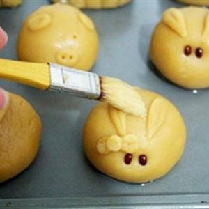 Cách làm bánh Trung thu hình thỏ con