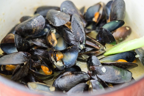 Bánh trung thu khoai lang tím độc đáo vừa ngon vừa đẹp mắt