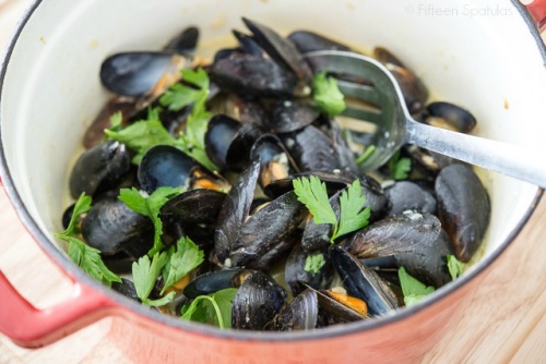 Bánh trung thu khoai lang tím độc đáo vừa ngon vừa đẹp mắt