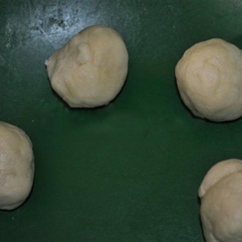 Cách làm bánh Trung thu ngàn lớp