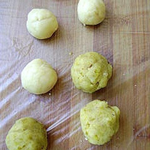 Cách làm bánh trung thu nhân hạt dẻ