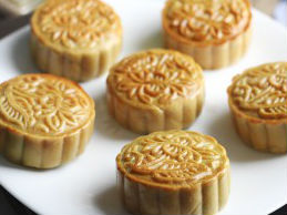 Bánh trung thu nhân thập cẩm truyền thống