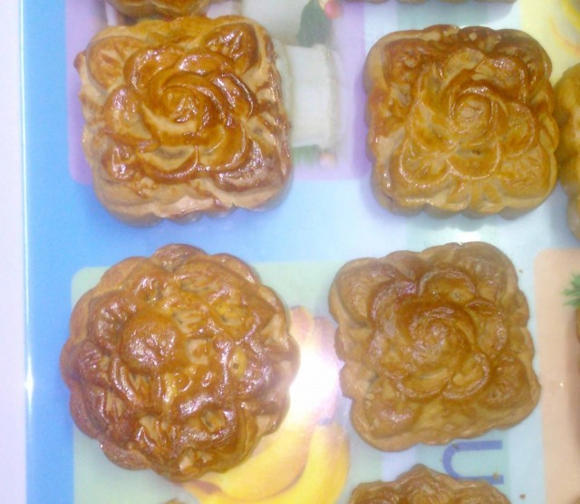 Bánh trung thu thập cẩm