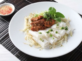 Bánh ướt thịt nướng