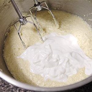 Cách làm bánh vòng nguyệt quế