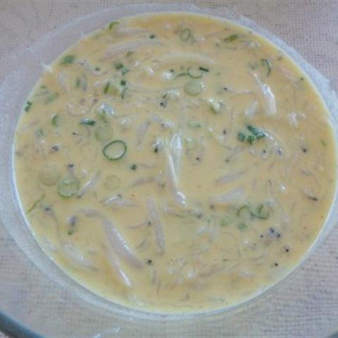 Cách làm bánh xèo cá ngần