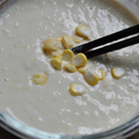 Cách làm bánh xèo ngô quẩy