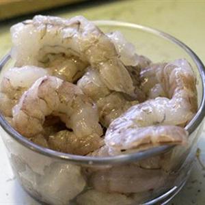 Cách làm bánh xèo nhân nấm và tôm