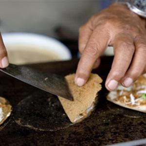 Cách làm bánh xèo nhân xoài