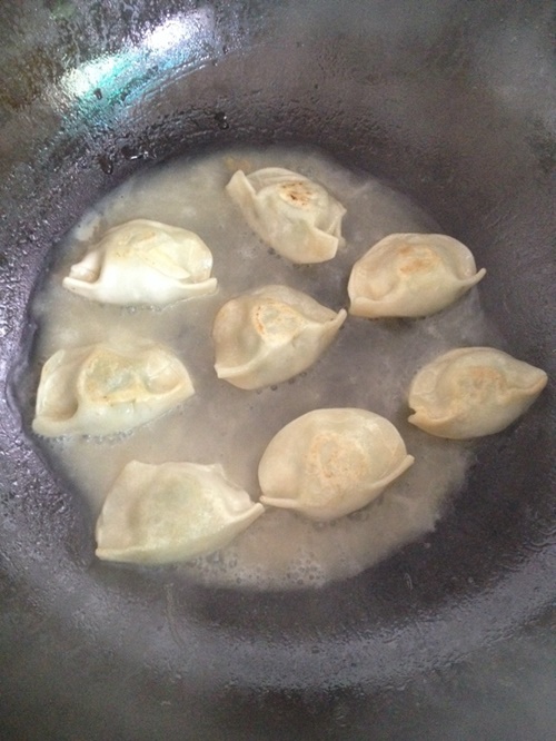 Bánh xếp  tôm thịt thơm ngon hấp dẫn