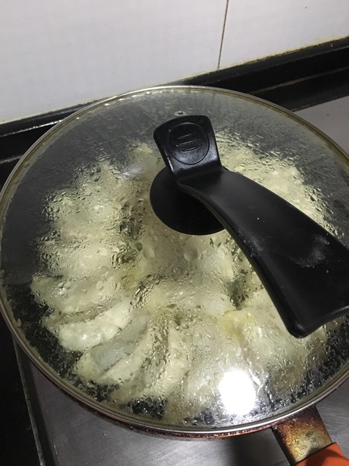 Bánh xếp  tôm thịt thơm ngon hấp dẫn