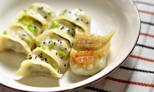 Bánh xếp  tôm thịt thơm ngon hấp dẫn