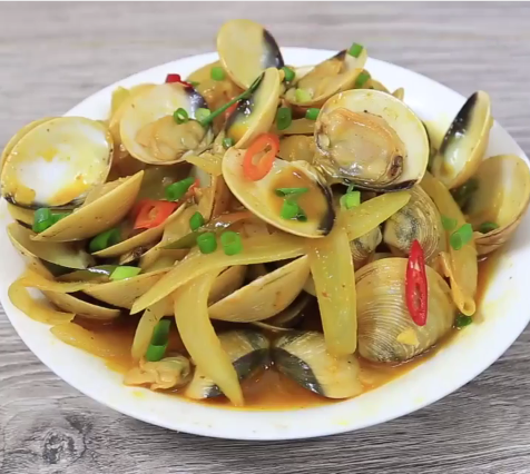 Bánh xíu páo vàng ươm béo ngậy, vị ngon khó cưỡng