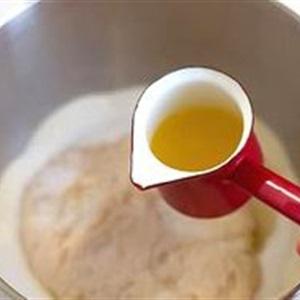 Cách làm bánh xốp cà chua