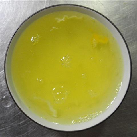 Cách làm bánh xốp cà chua