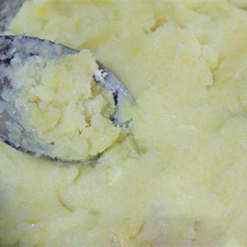 Cách làm bánh xu xê gấc