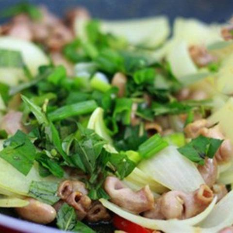 Cách làm bao tử cá xào cay