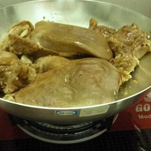 Cách làm bao tử heo khìa nước dừa