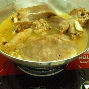 Cách làm bao tử heo khìa nước dừa