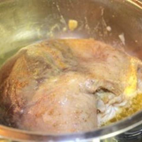 Cách làm bao tử heo nấu nước dừa