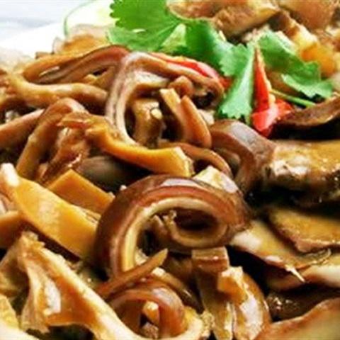 Cách làm bao tử heo xào nấm tỏi