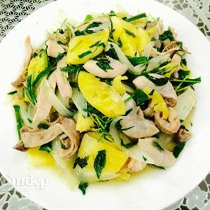 Cách làm bao tử heo xào thơm