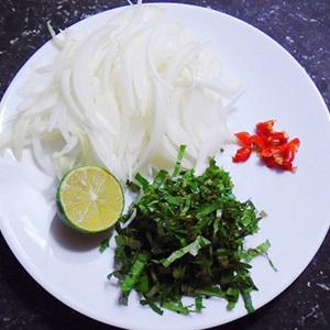 Bao tử trộn chua cay