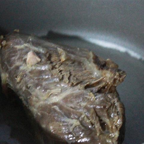 Cách làm bắp bò hầm áp chảo