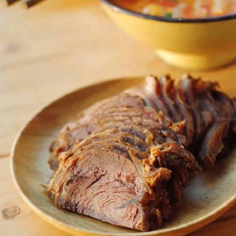 Cách làm bắp bò hầm