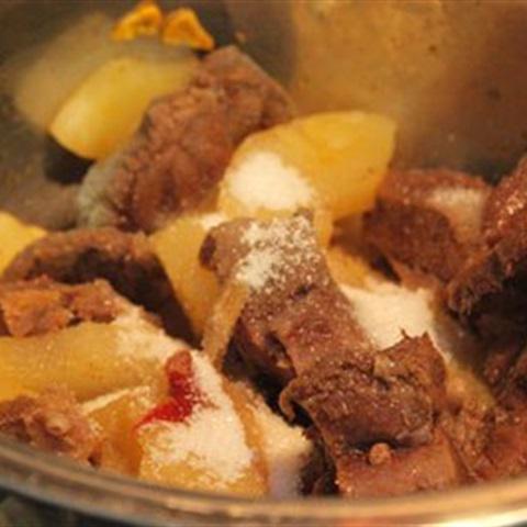 Cách làm bắp bò kho dứa
