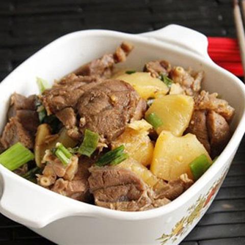 Cách làm bắp bò kho dứa