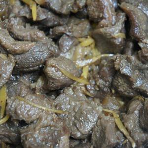 Cách làm bắp bò kho khô