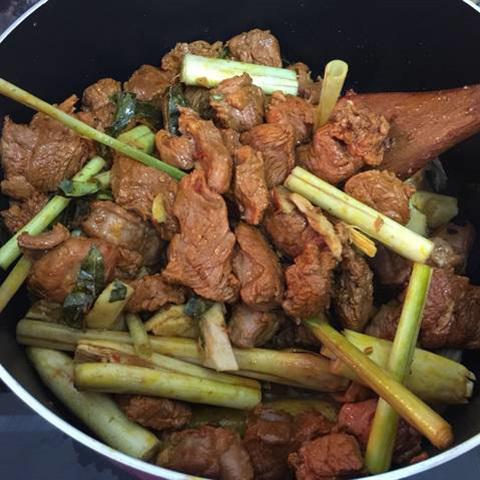 Cách làm bắp bò kho