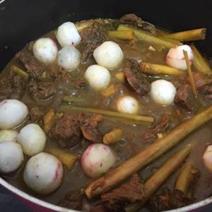 Cách làm bắp bò kho