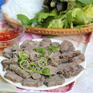 Cách làm bắp bò luộc gừng sả