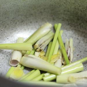 Cách làm bắp bò luộc nước mắm